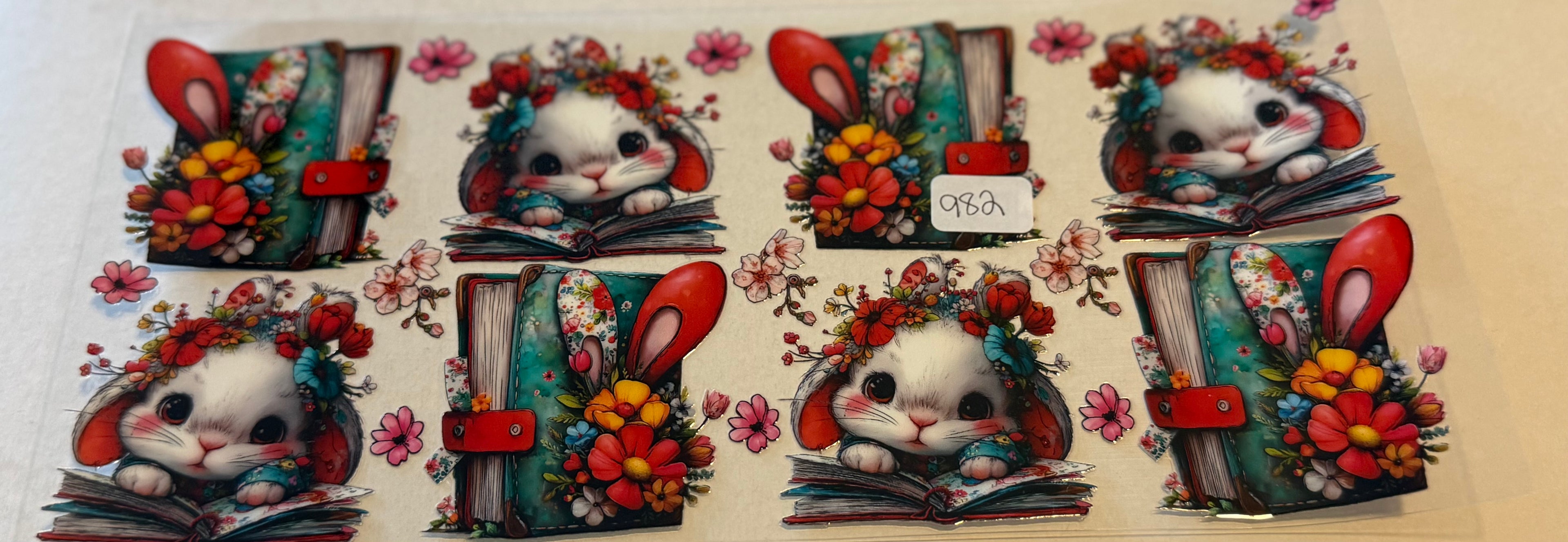 #982